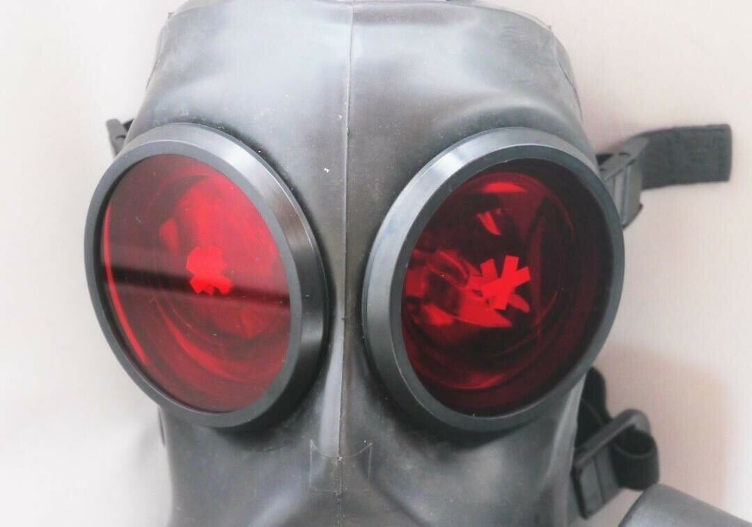 FM12 GAS MASK RED OUTSERT LENSES